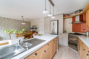 Photo 24- click for photo gallery